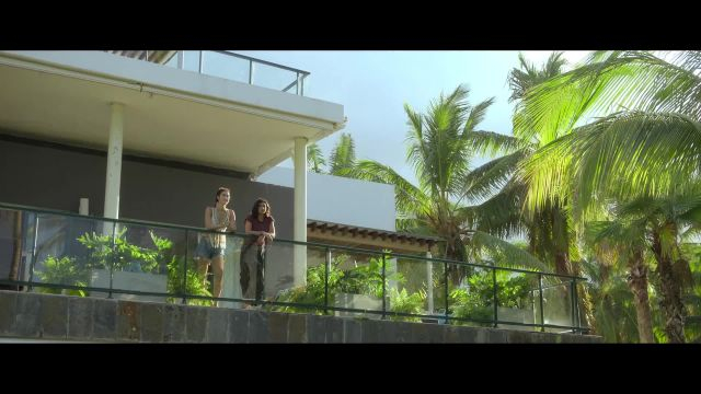 Something in the Water (2024) ครีบขย้ำคลั่งมหาสมุทร